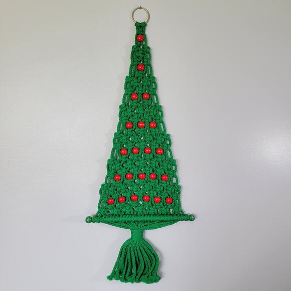 Macrame Christmas Tree Boho VTG Wall Hanging Green Red Holidays Winter Festive - Picture 5 of 7